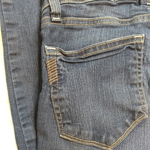 PAIGE Denim 'Kylie' Crop Skinny Jeans - Picture 8 of 11